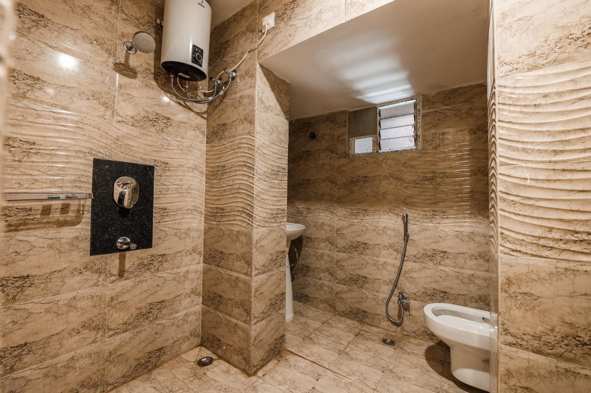 Hotel Holiday Express Калькутта Экстерьер фото