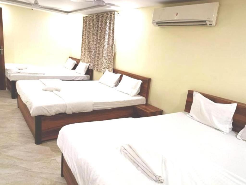 Hotel Holiday Express Калькутта Экстерьер фото