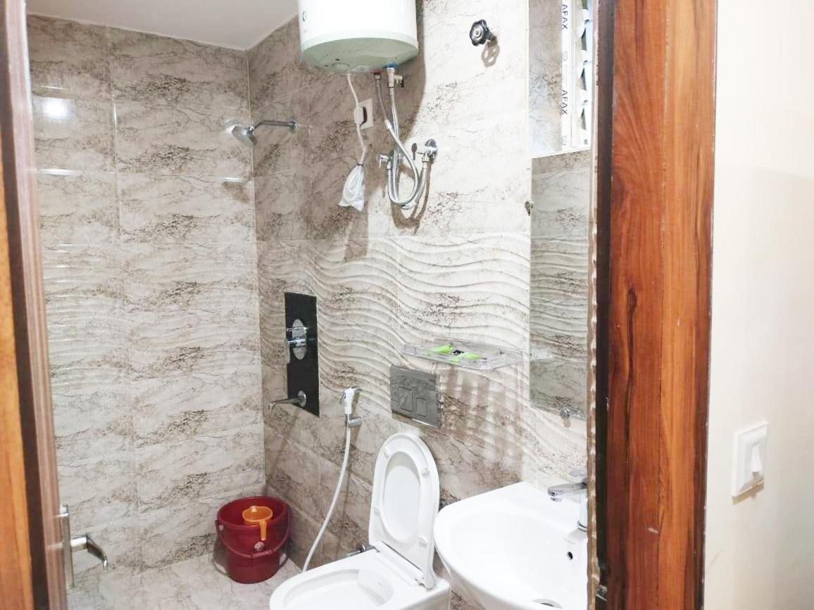 Hotel Holiday Express Калькутта Экстерьер фото